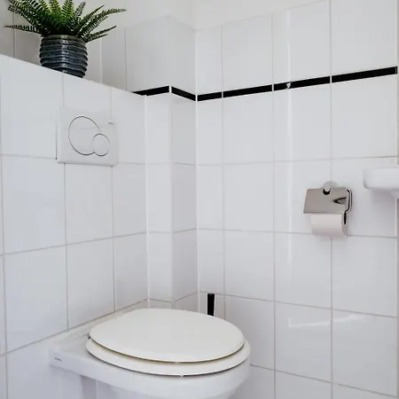 Busch En Dam By Interhome 假日公园